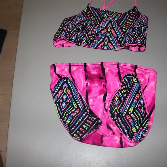 Multi Color Reversibile 2 Pcs  Justice  Swimsuit Size 14 - Picture 1 of 13